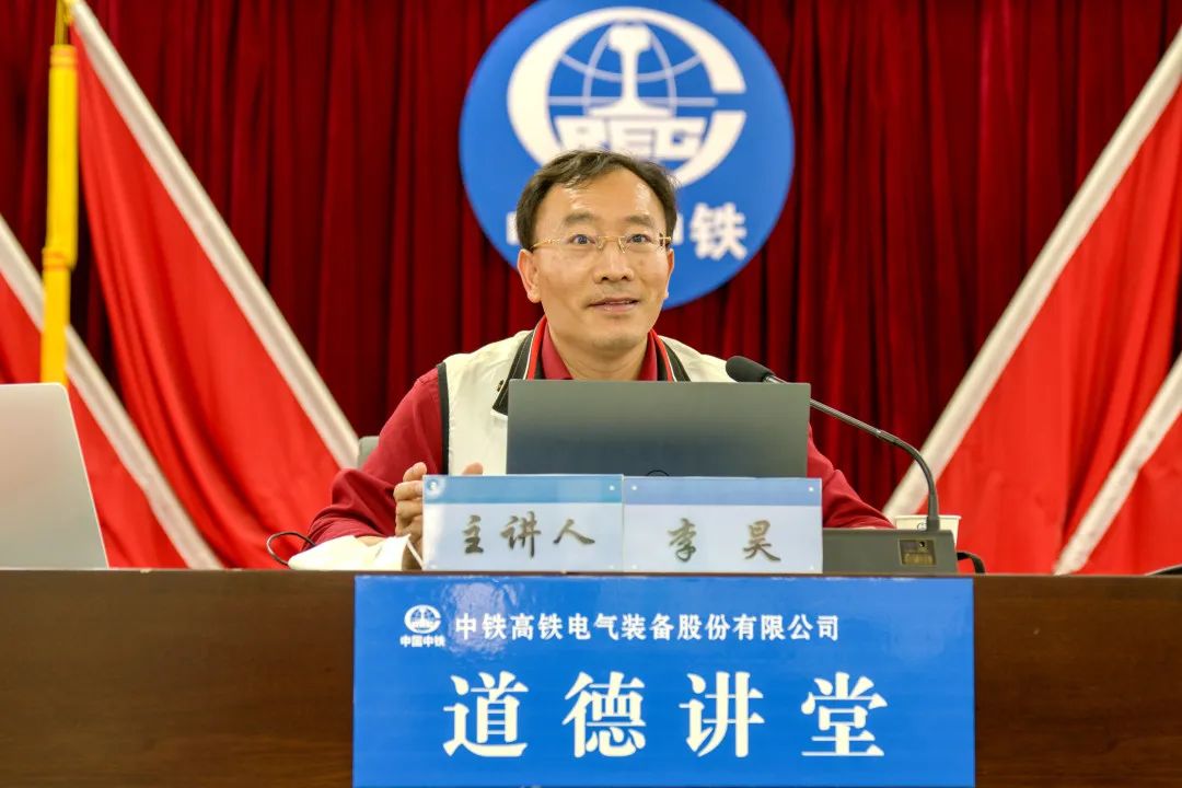 061651815396607295.jpeg 2.jpg