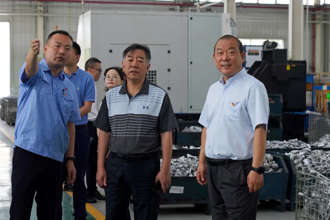 071691369408229554.jpeg 深入現(xiàn)場參觀.jpg